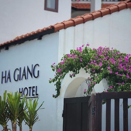 Anio Ha Giang Hotel Zewnętrze zdjęcie